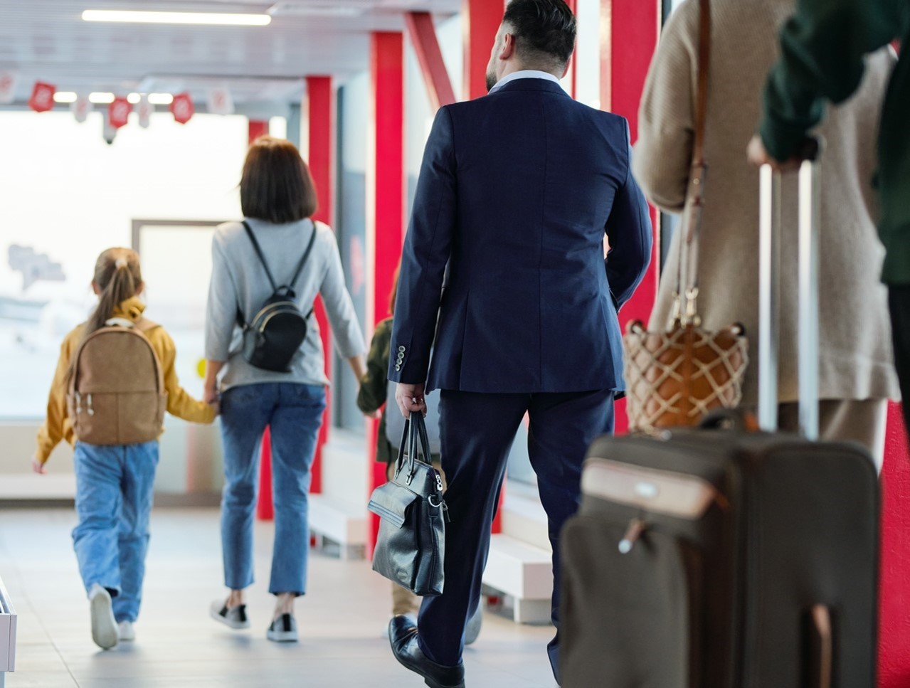 FacePhi AENA airport travel