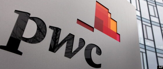 logo pwc en mural
